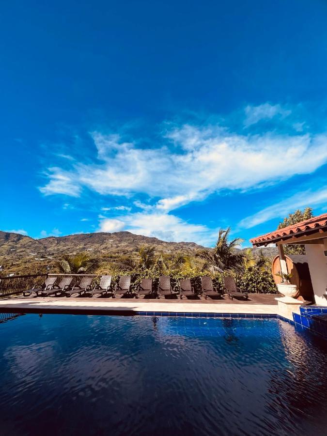 1714 Hotel Boutique Guatape Ngoại thất bức ảnh