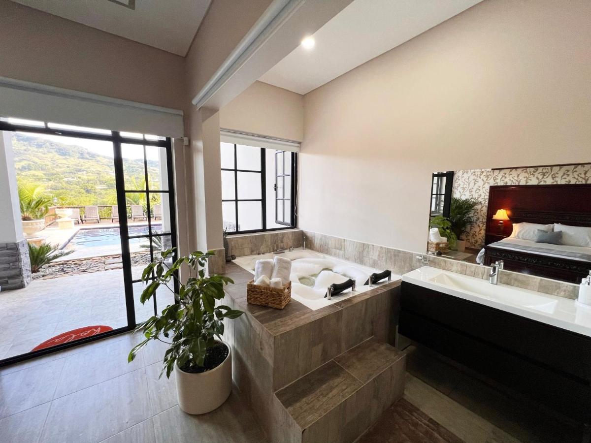 1714 Hotel Boutique Guatape Ngoại thất bức ảnh